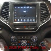 Vehicle photo 10