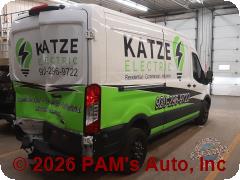 Vehicle photo 3