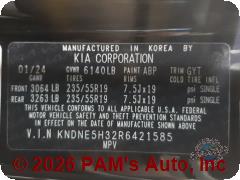 Vehicle photo 13