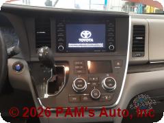 Vehicle photo 10