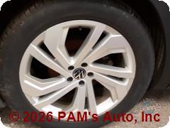 Vehicle photo 6