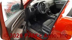 Vehicle photo 7