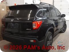 Vehicle photo 3