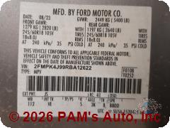 Vehicle photo 13