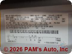 Vehicle photo 13