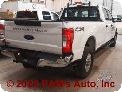 Vehicle photo 3