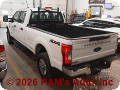 Vehicle photo 4