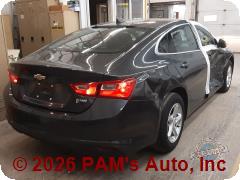 Vehicle photo 3