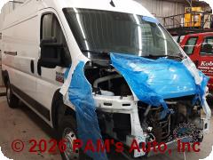 Vehicle photo 2