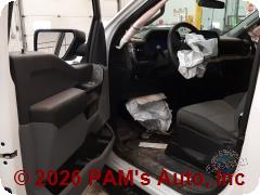 Vehicle photo 7