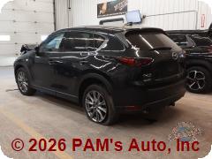 Vehicle photo 4