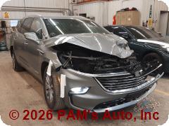 Vehicle photo 2