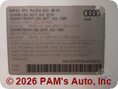 Vehicle photo 13