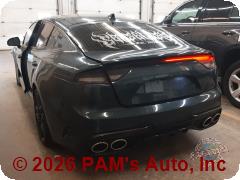 Vehicle photo 4
