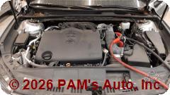 Vehicle photo 12