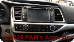 Vehicle photo 10