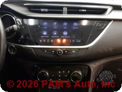 Vehicle photo 10