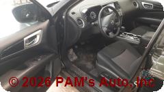 Vehicle photo 7