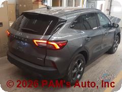 Vehicle photo 3