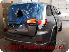 Vehicle photo 3