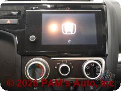 Vehicle photo 10