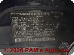 Vehicle photo 13