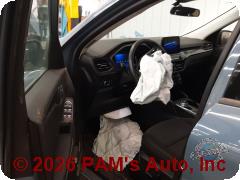 Vehicle photo 7