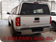 Vehicle photo 4