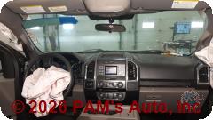 Vehicle photo 11