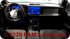 Vehicle photo 11