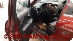 Vehicle photo 7