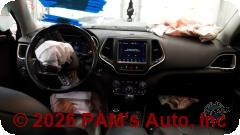 Vehicle photo 11