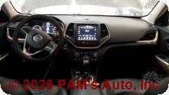 Vehicle photo 11