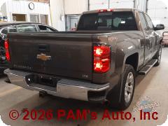Vehicle photo 3