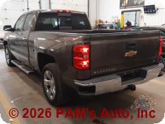 Vehicle photo 4