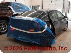 Vehicle photo 3