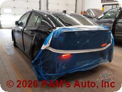 Vehicle photo 4