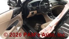 Vehicle photo 7