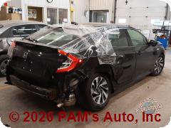 Vehicle photo 3