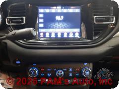 Vehicle photo 10