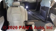 Vehicle photo 8