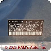Vehicle photo 13