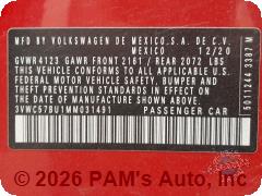 Vehicle photo 13