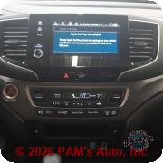 Vehicle photo 10
