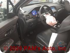 Vehicle photo 7