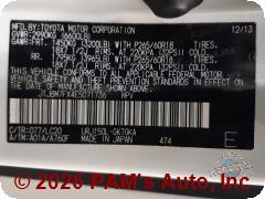 Vehicle photo 13
