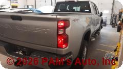 Vehicle photo 3