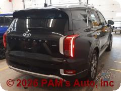 Vehicle photo 3