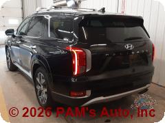 Vehicle photo 4