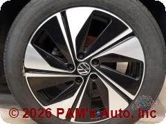 Vehicle photo 6